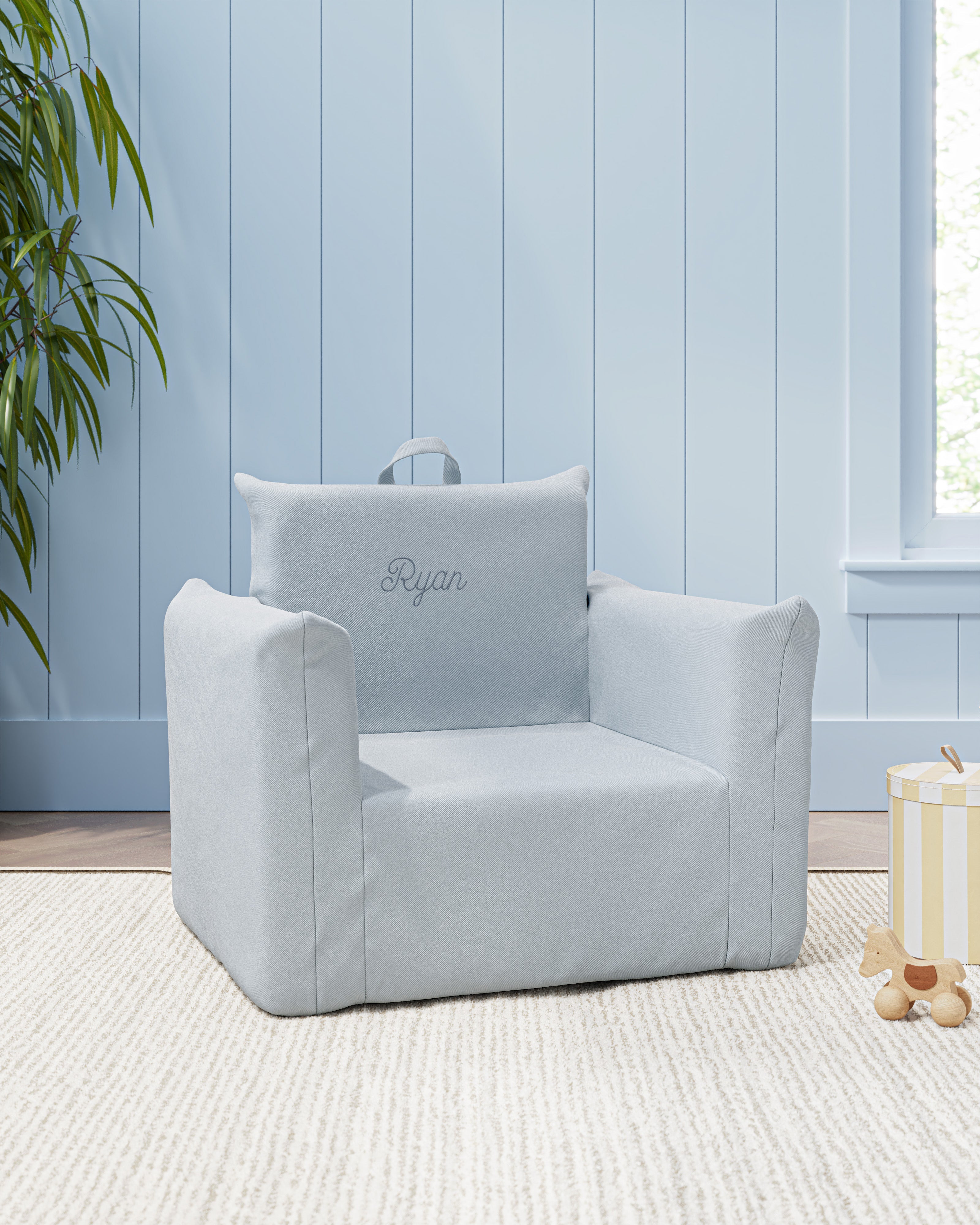 The Hug Mini Chair in Twill