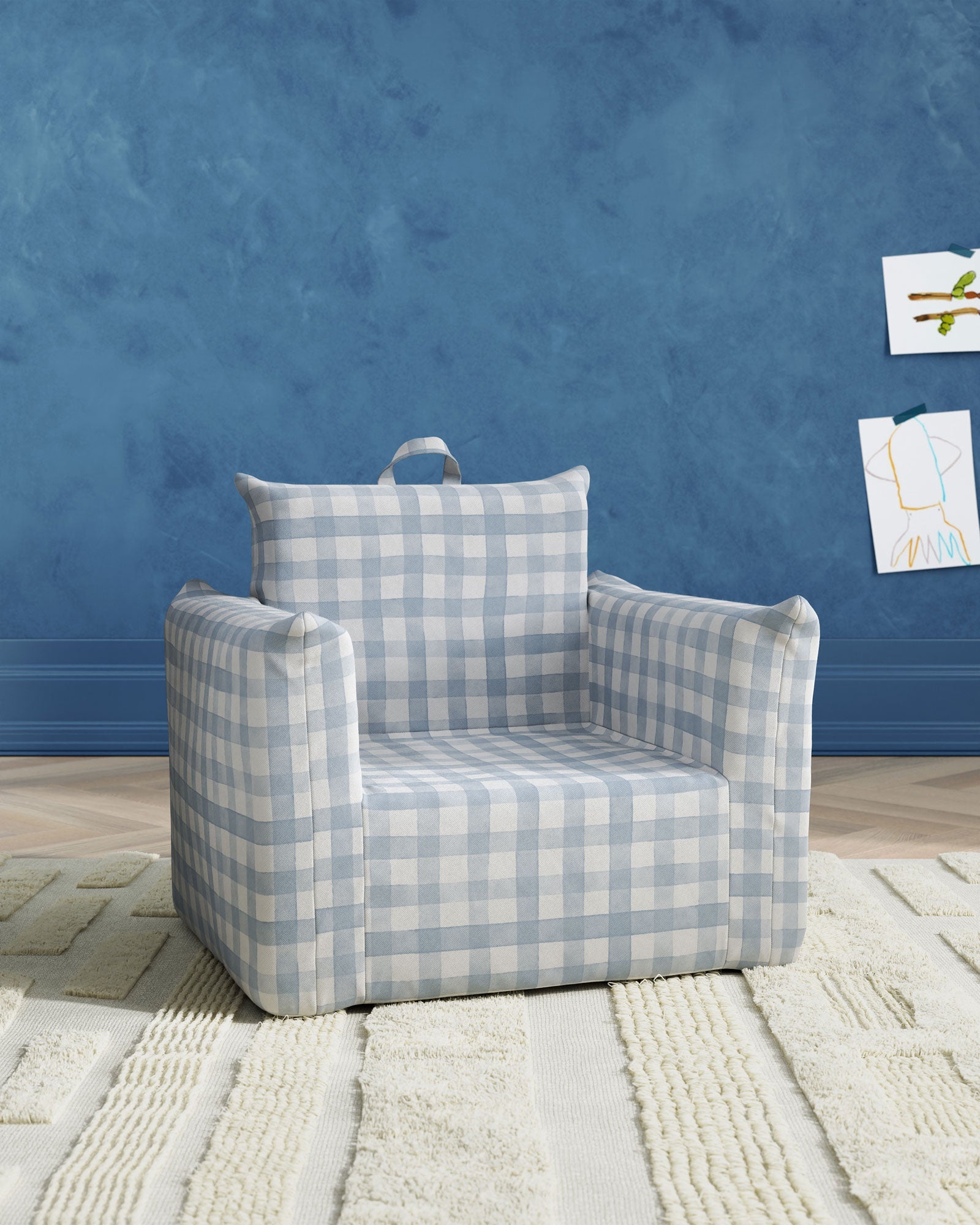 The Hug Mini Chair in Twill