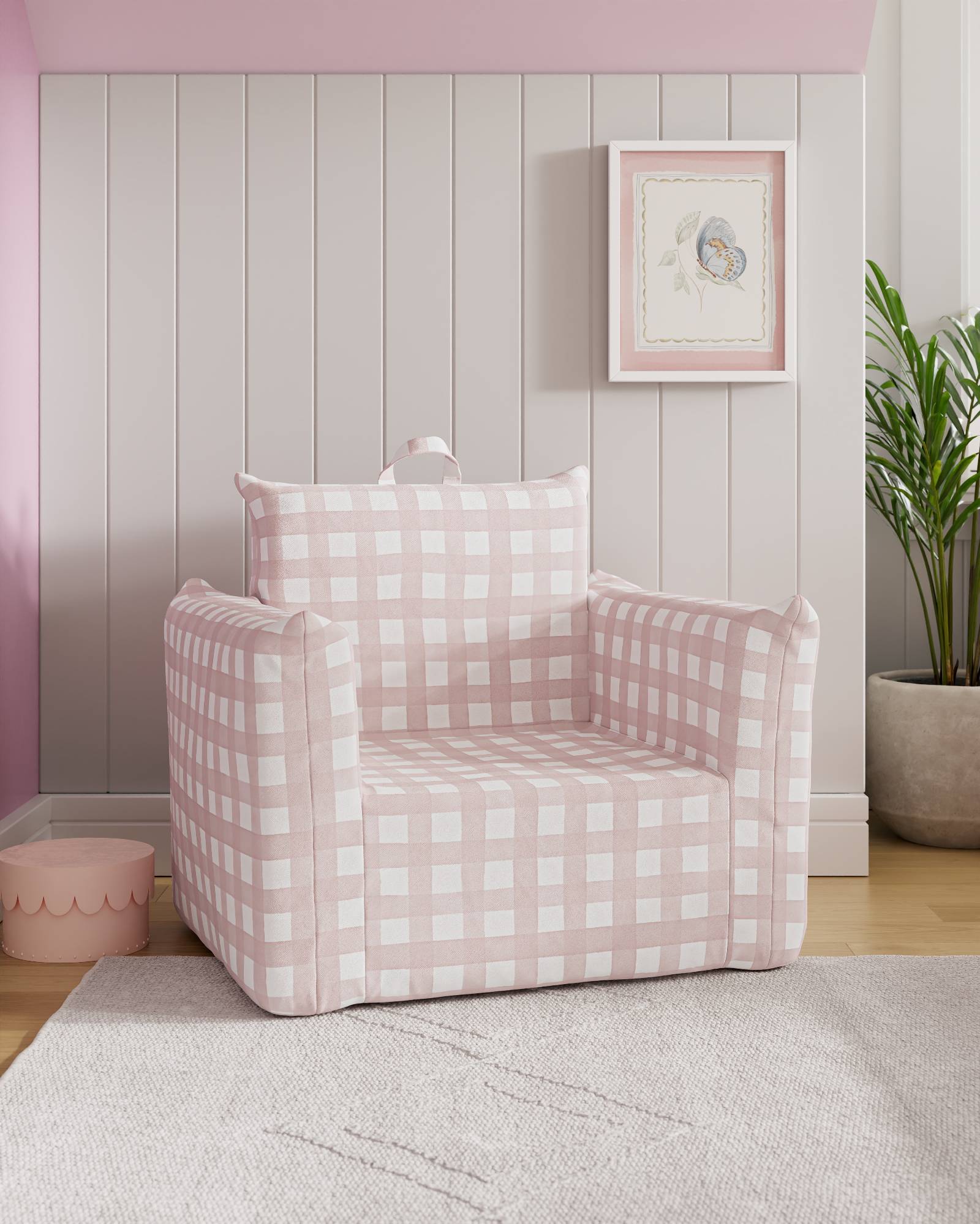 The Hug Mini Chair in Twill