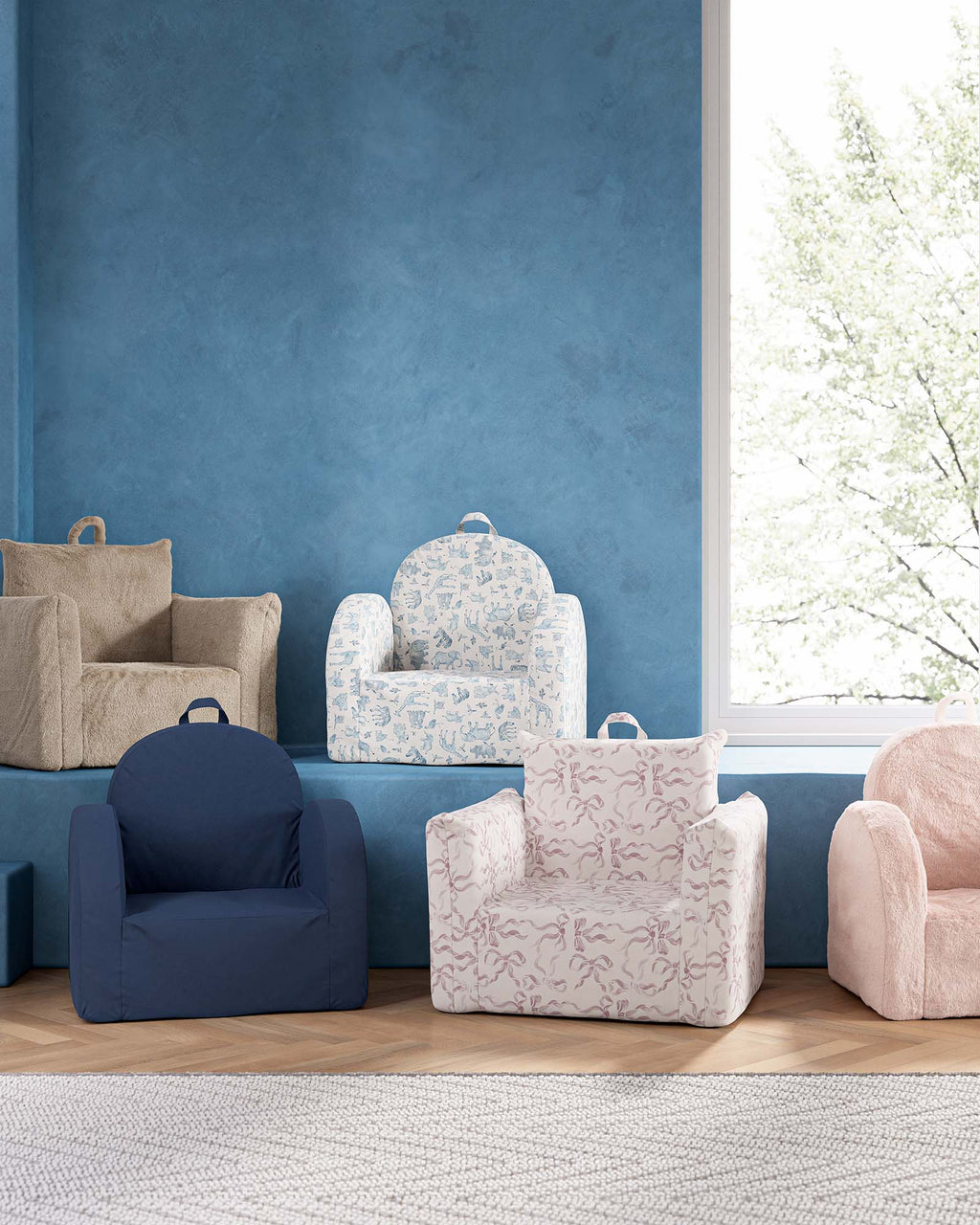 The Hug Mini Chair in Twill