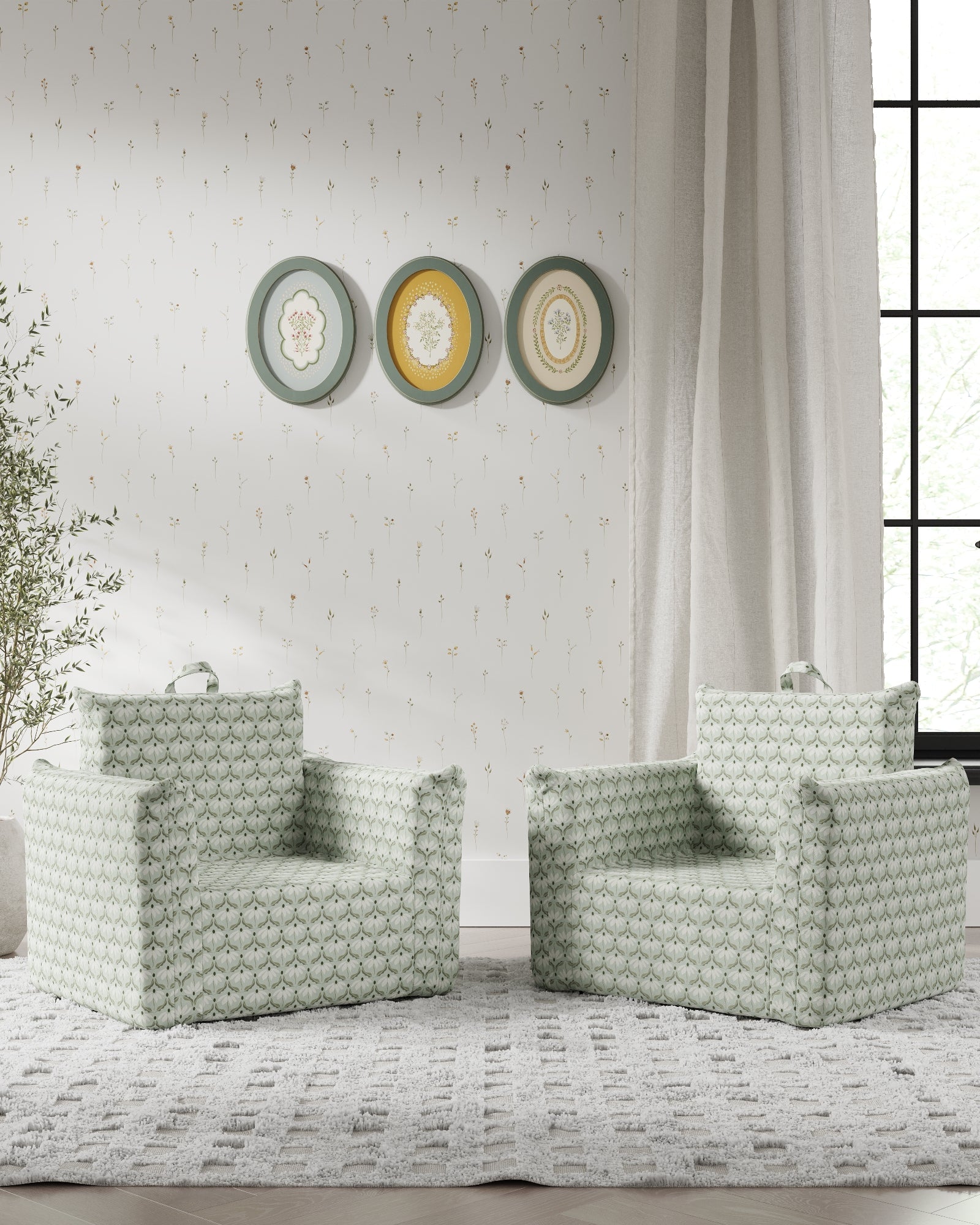 The Hug Mini Chair in Twill