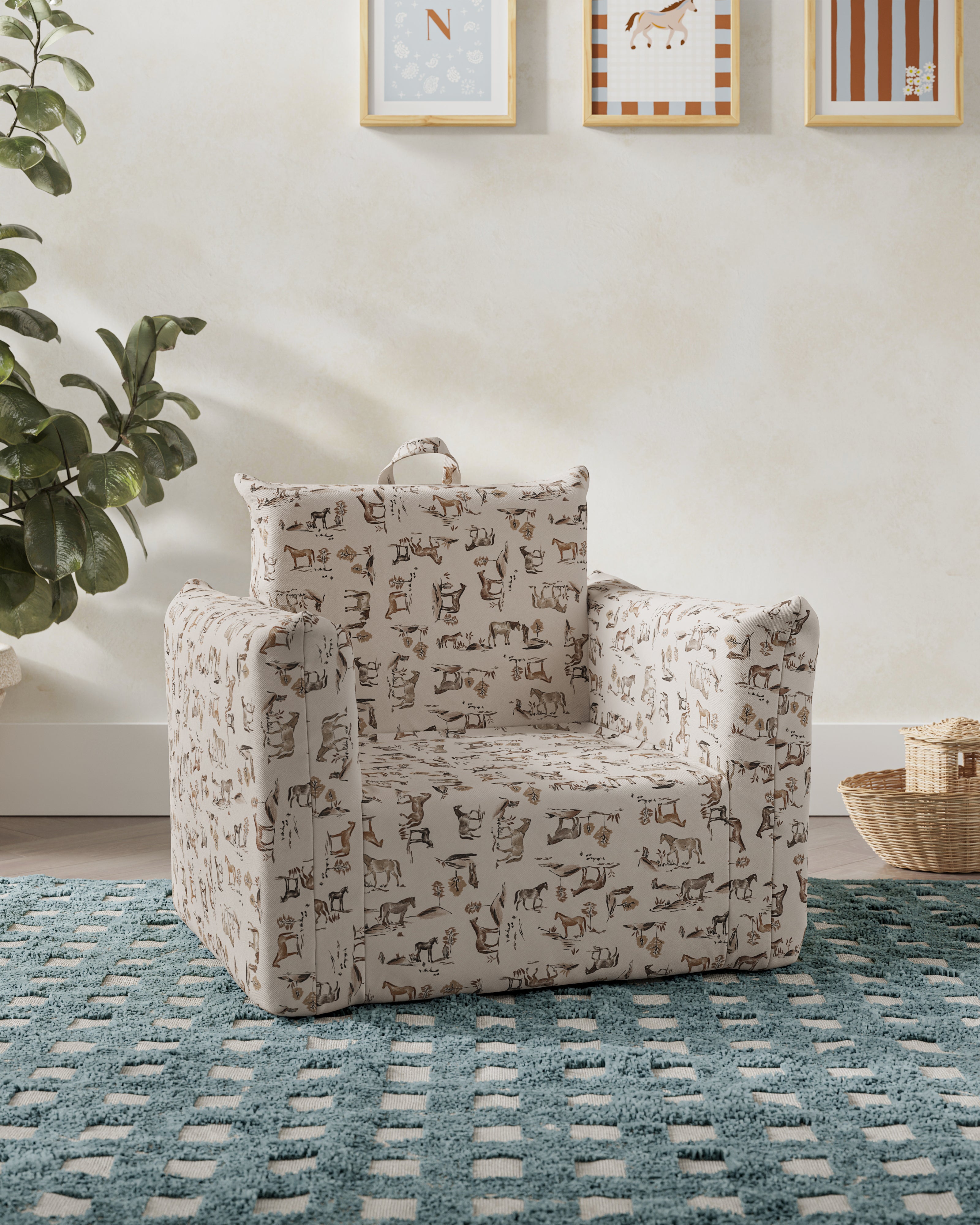 The Hug Mini Chair in Twill