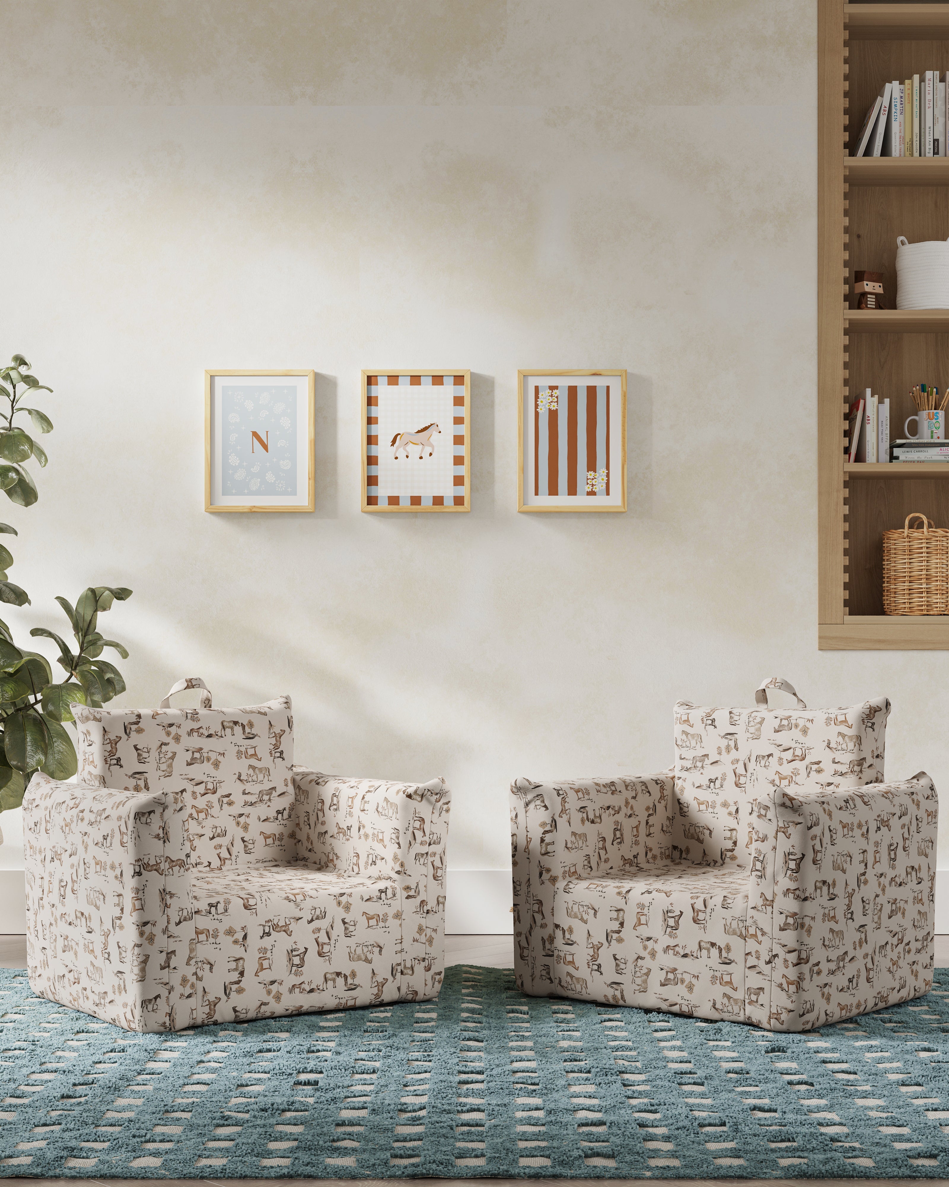 The Hug Mini Chair in Twill
