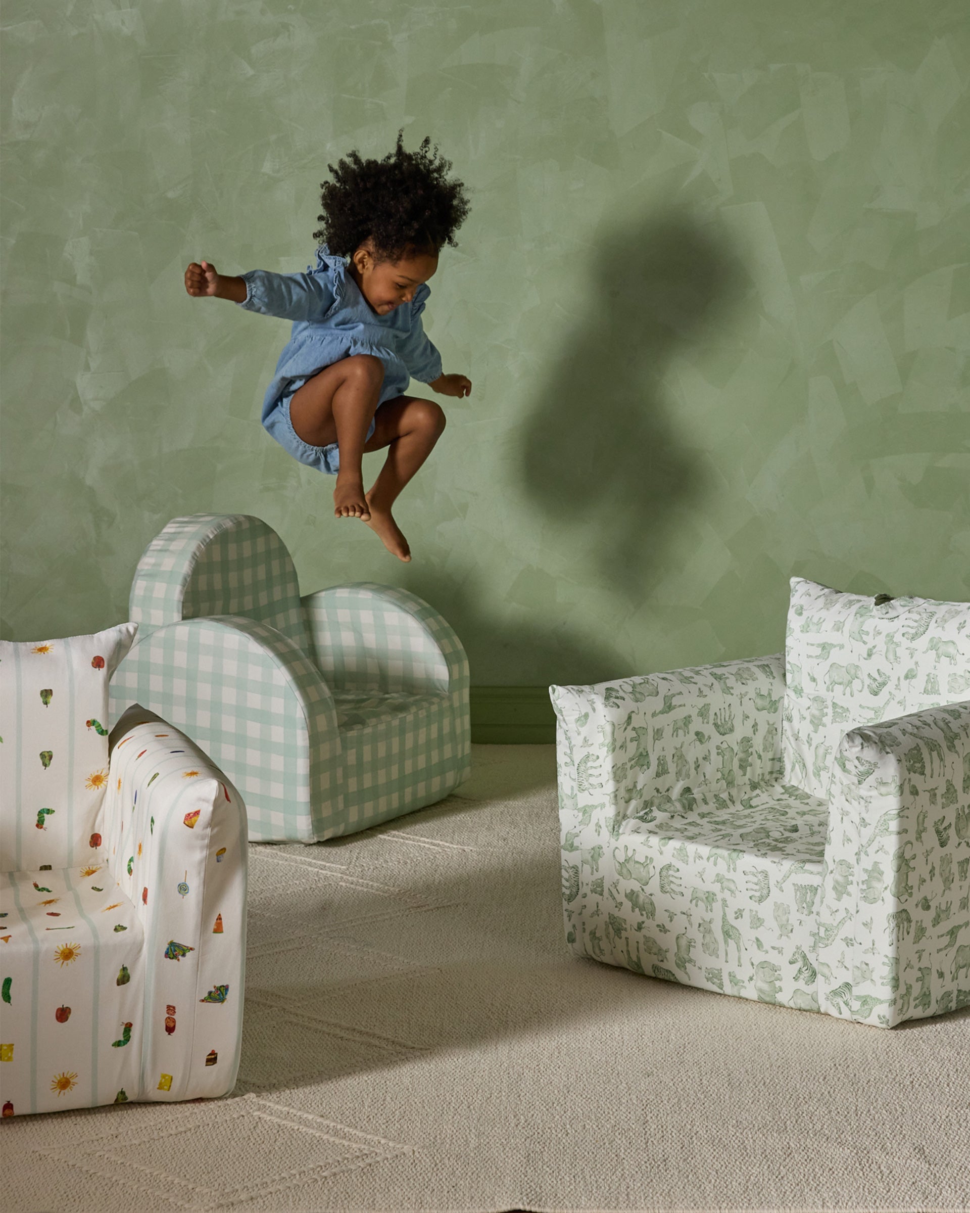 The Hug Mini Chair in Twill